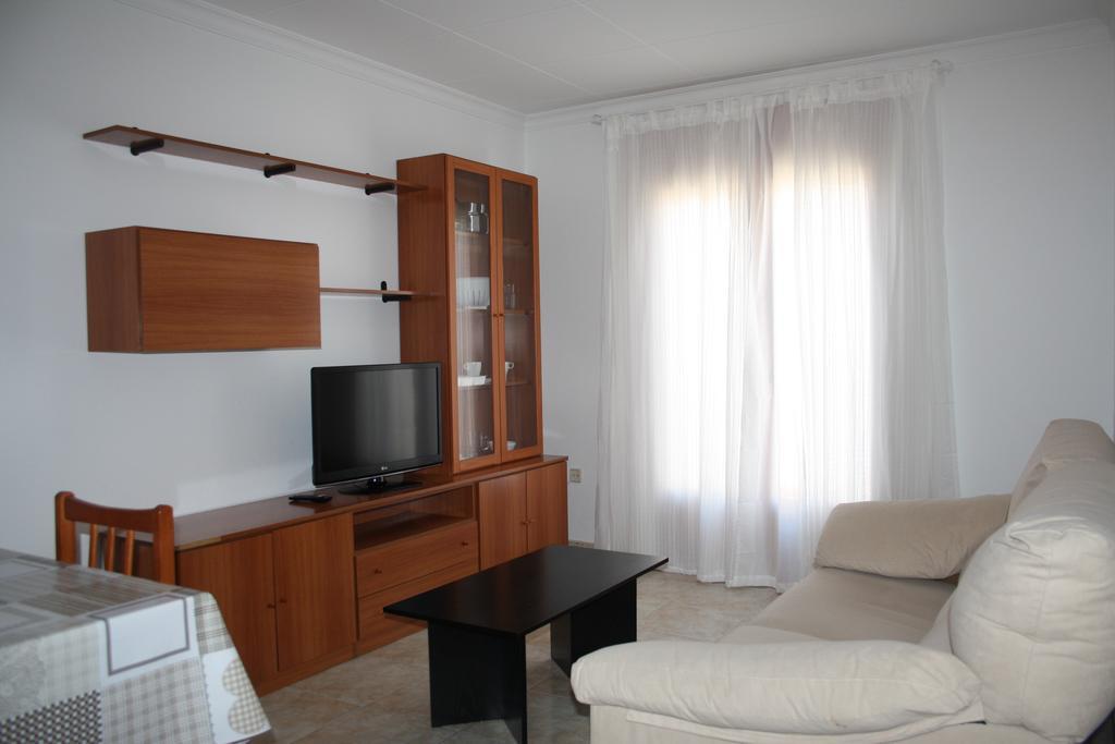 Barceloneta Upartments Apartment Figueres  Bagian luar foto
